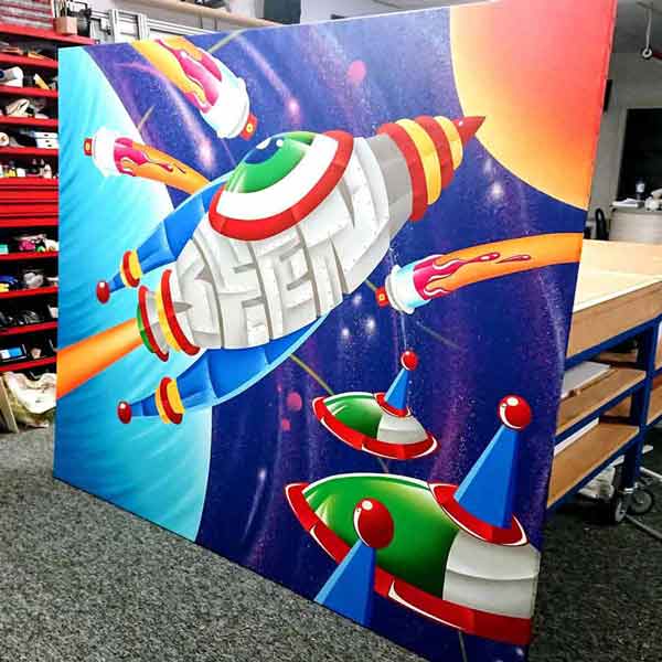 Schilderij opgespannen op houten spieraam